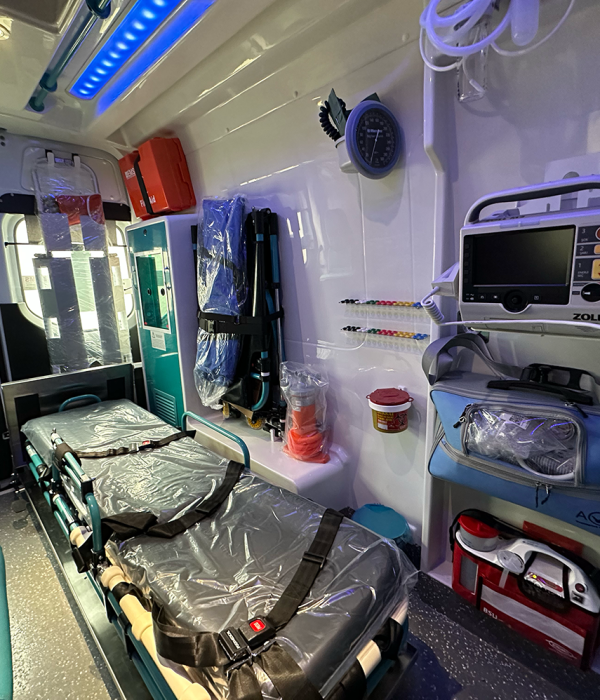 Mercedes Sprinter 417 Ambulance14